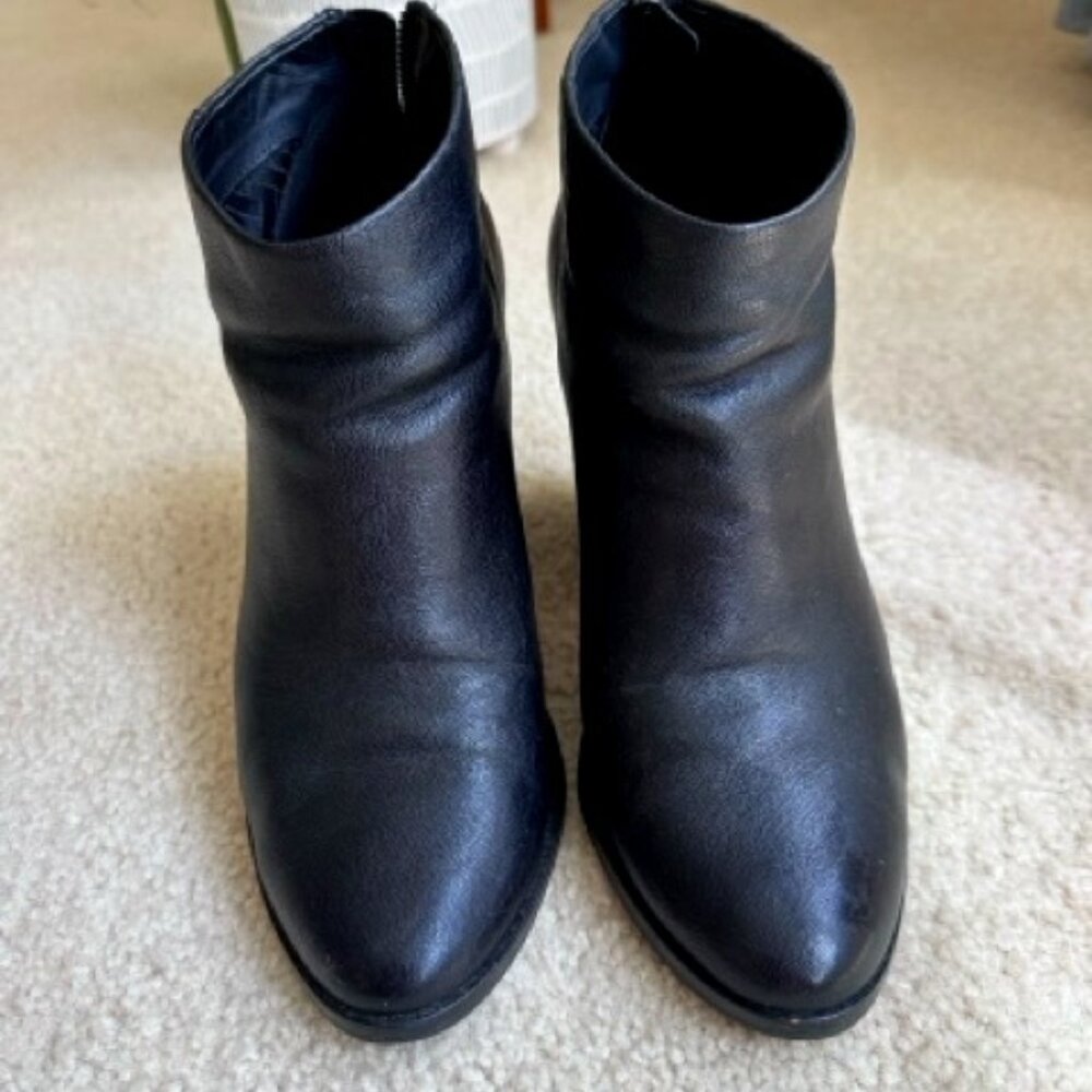 Cole Haan Booties 8M